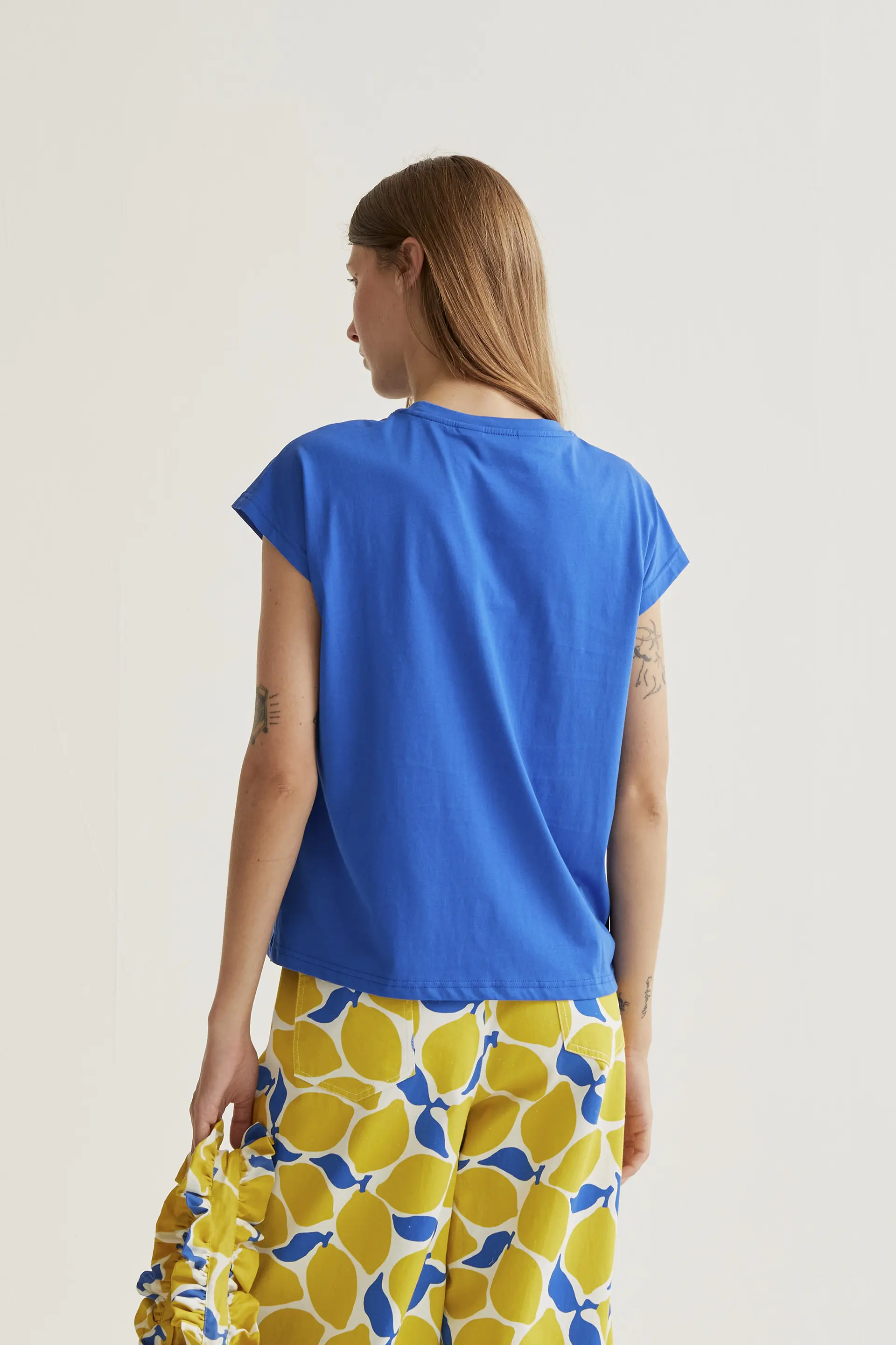 Camiseta  básica 100% algodón azul - Image 3