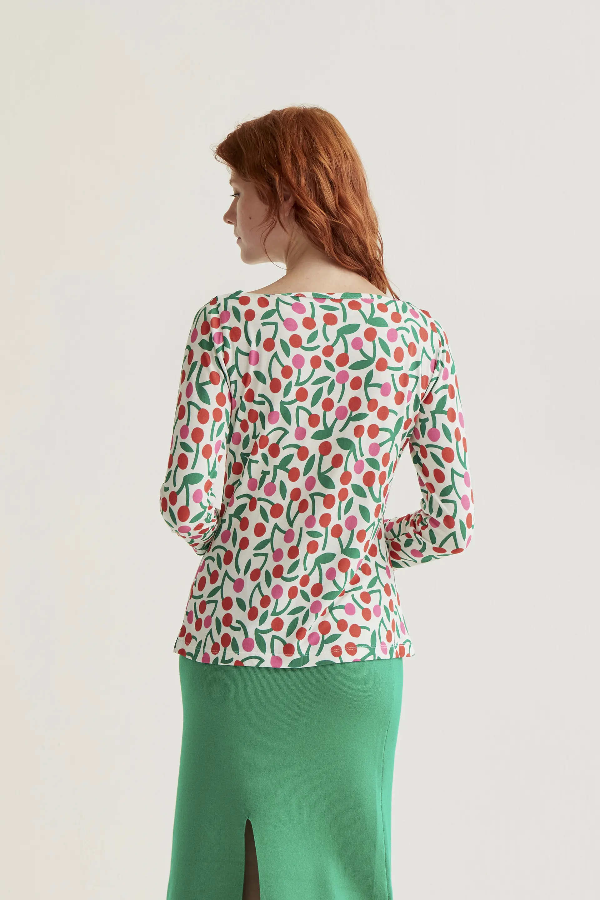 Camiseta con estampado Guinda - Image 3