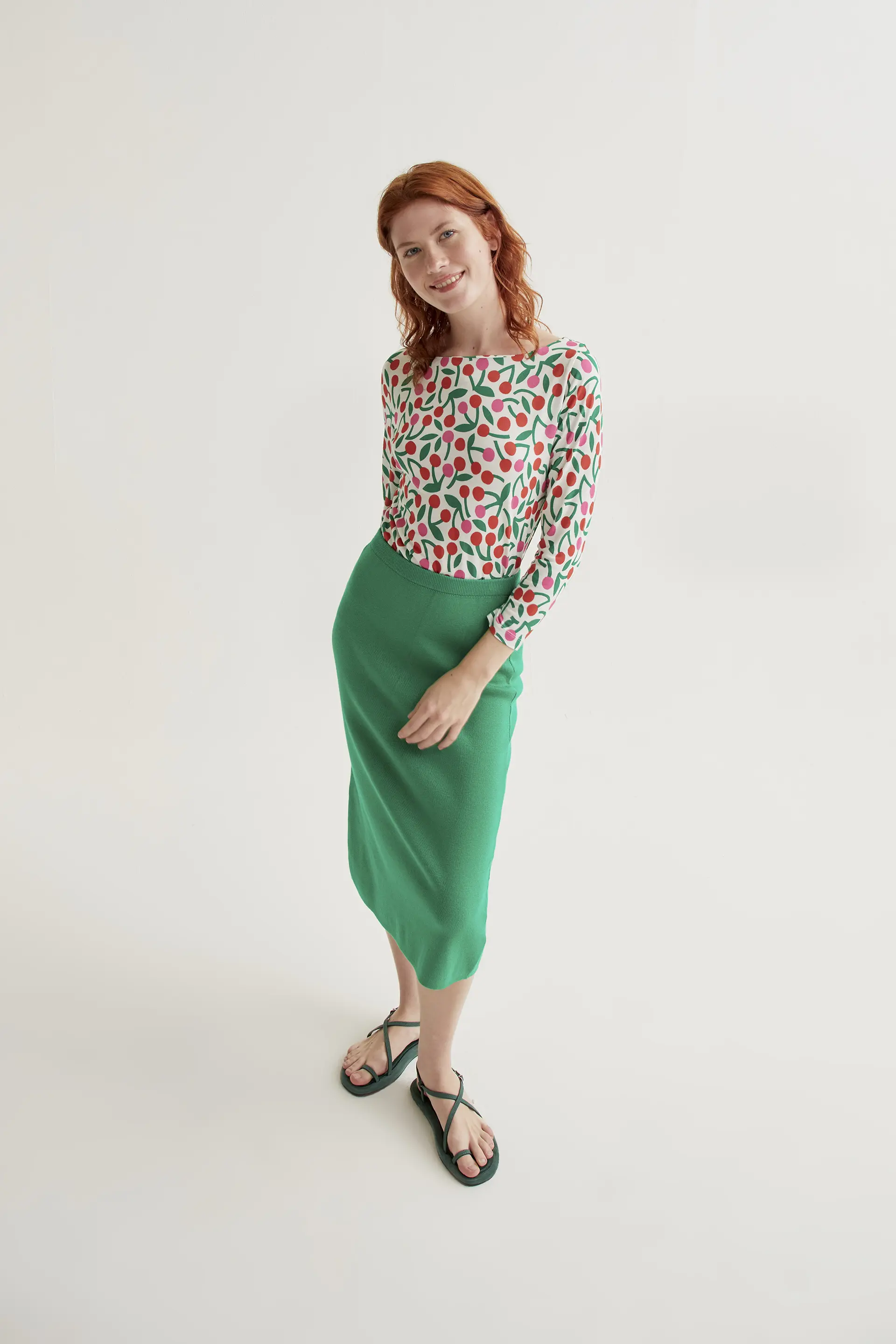 Camiseta con estampado Guinda - Image 6