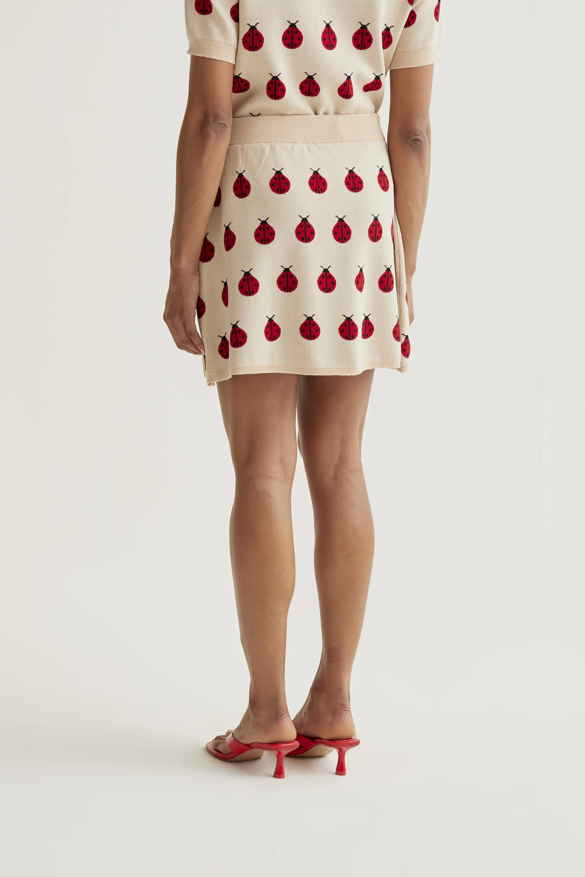 Falda corta con estampado Red Coccinella - Image 3