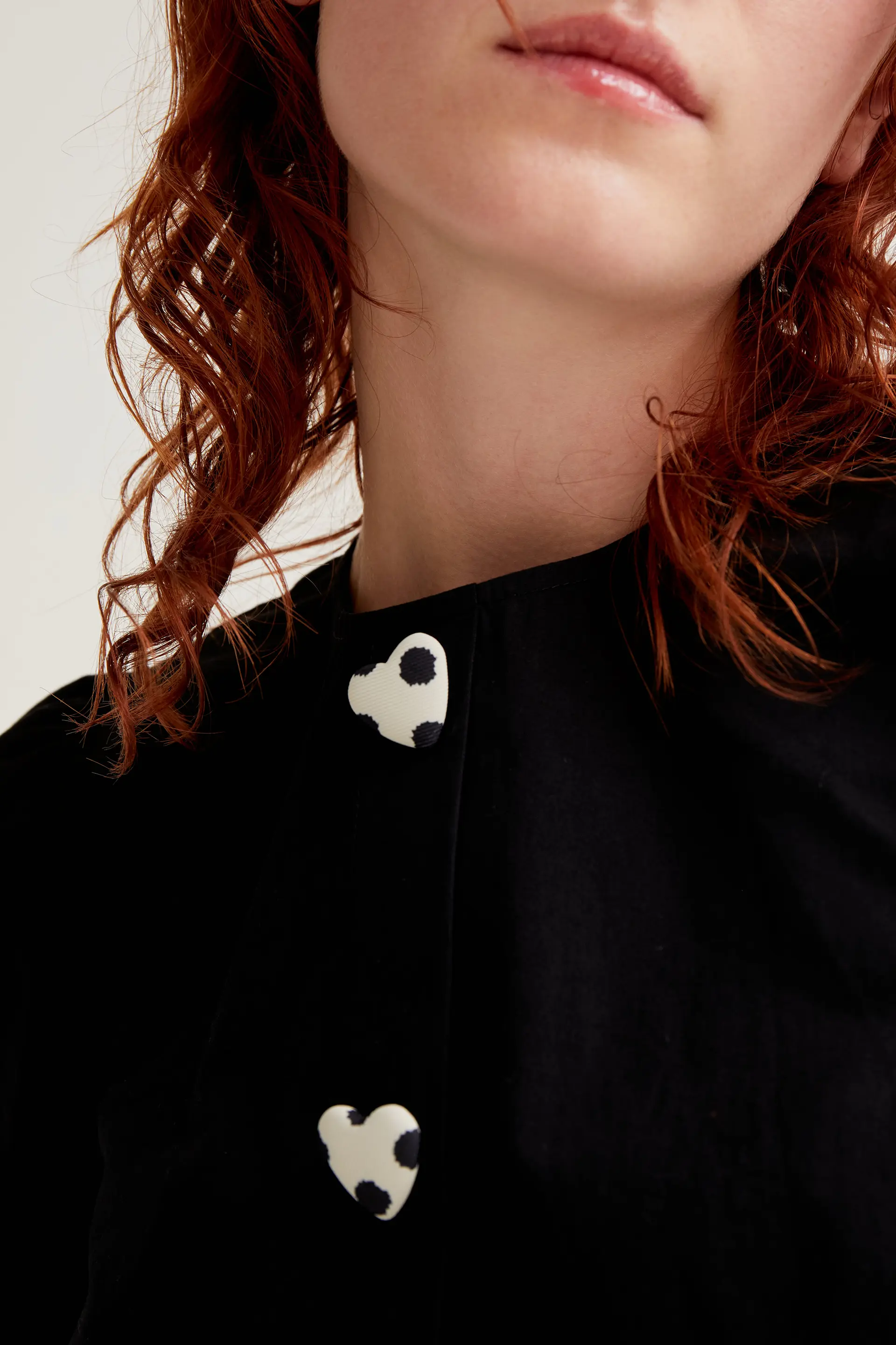 Top 100% algodón con botones de corazones - Image 4