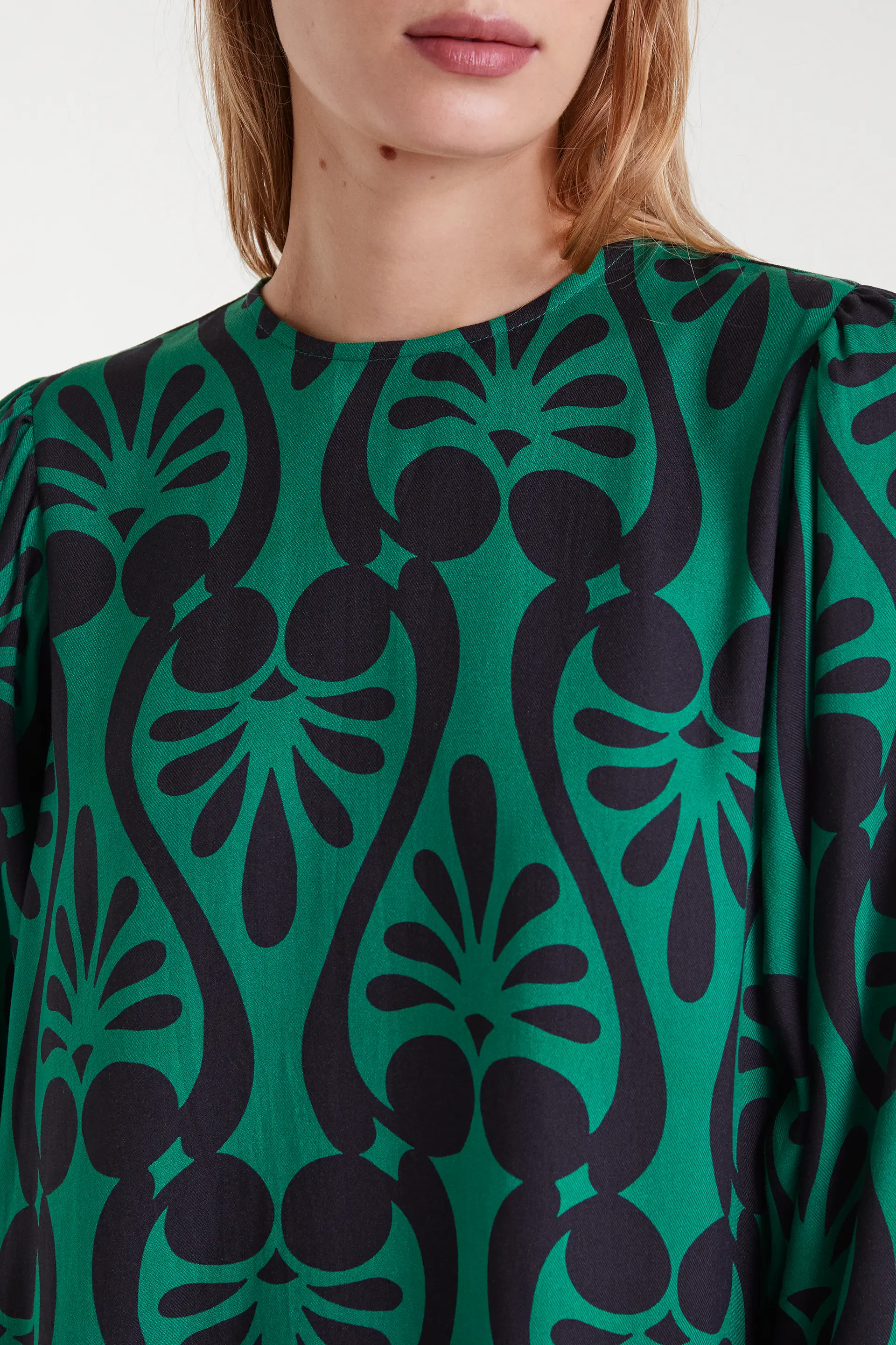 Vestido corto con estampado Baroque - Image 4