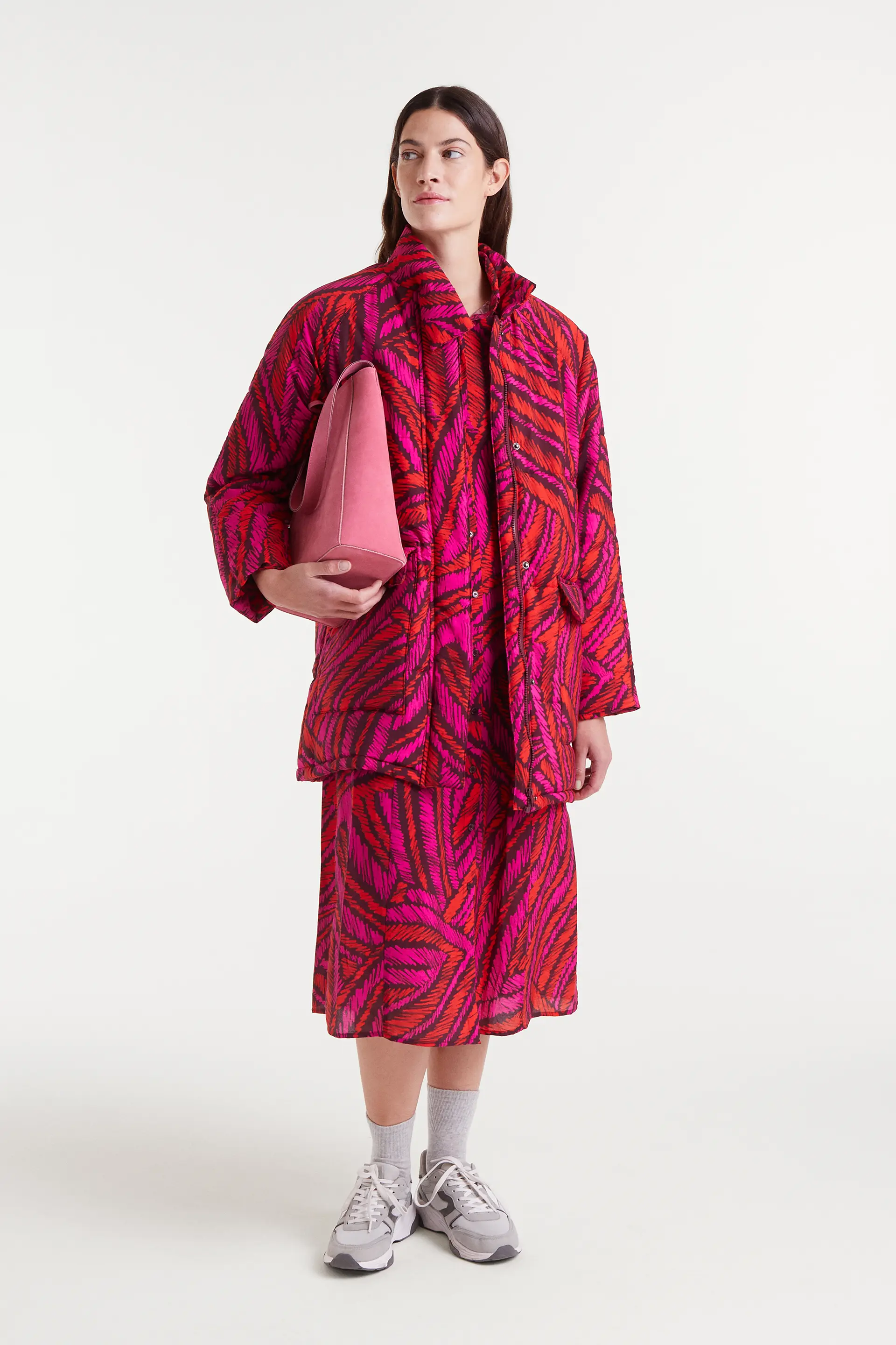 Vestido midi crepé ligero con estampado Fedora - Image 5